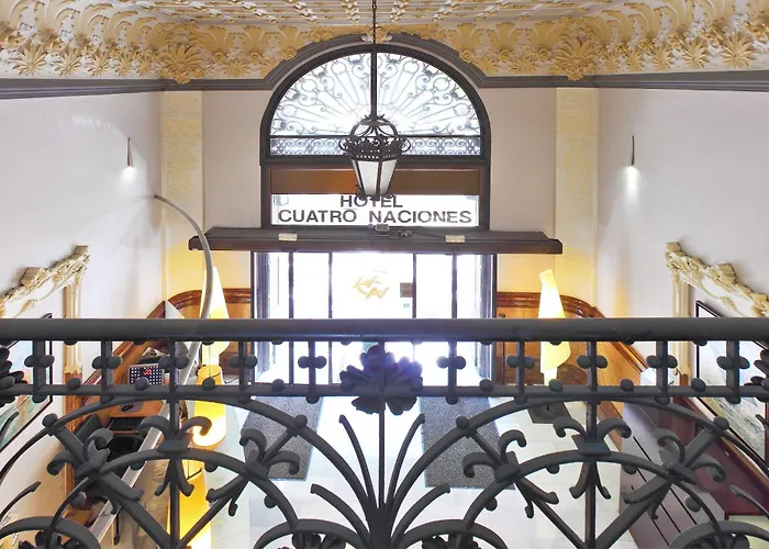 Hotel Cuatro Naciones Barcellona
